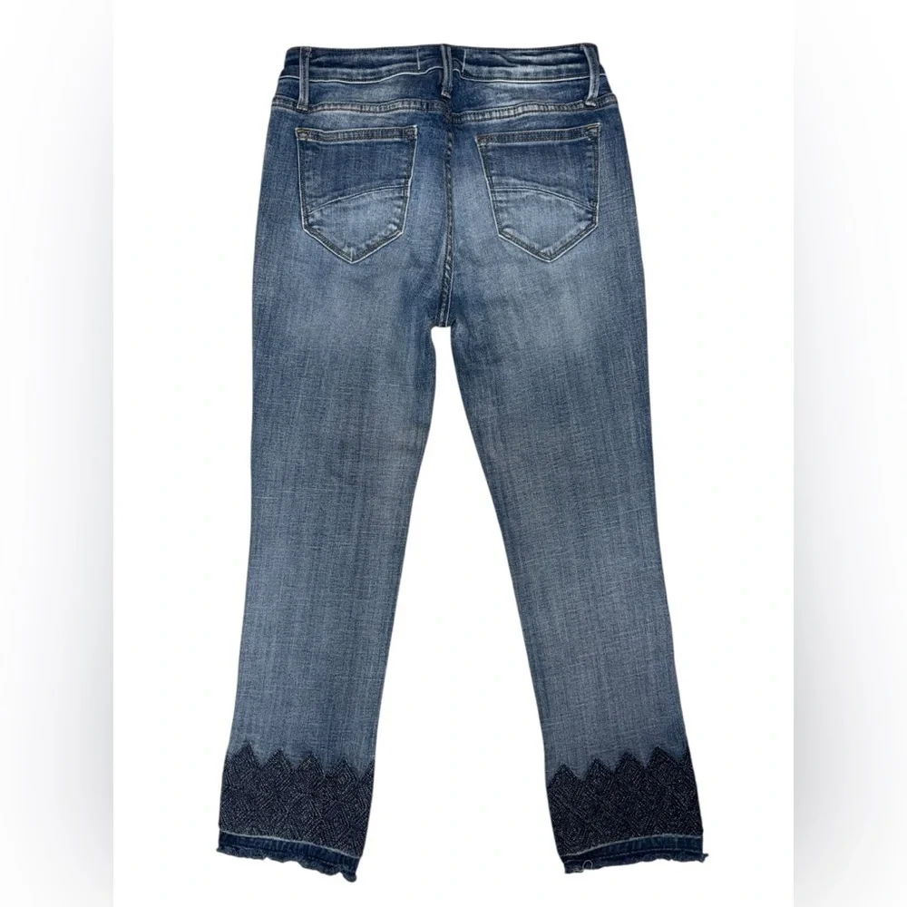 Driftwood Candace Jeans – Argyle Embroidered Hem - Size 26